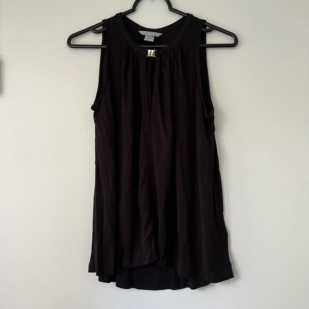 NWOT H&M | Front Clasp Sleeveless Flowy Black Blouse Size S